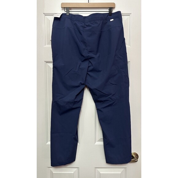 Size 36 Mens Nike Sportswear Style Essentials Utility Pants Navy Blue DM6681-410 - Picture 2 of 4